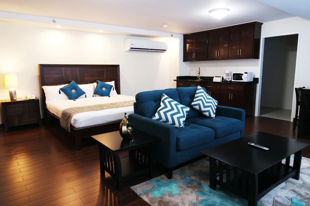 Oceanview Hotel And Residences Tumon Exterior photo